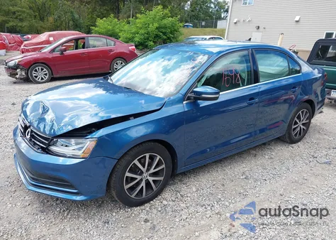 2017 Volkswagen Jetta 1.4T Se из США, поврежденный, VIN 3VWDB7AJ7HM255987
